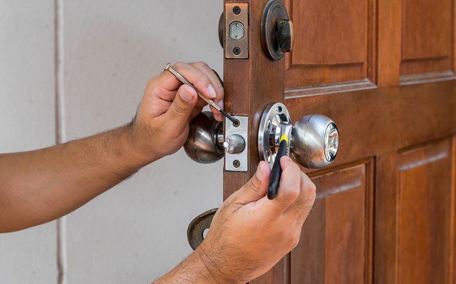 comment ouvrir une porte de chambre sans clé Bourg-la-Reine